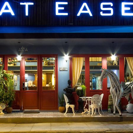 At Ease Bijou Hotel Чиангмай Екстериор снимка