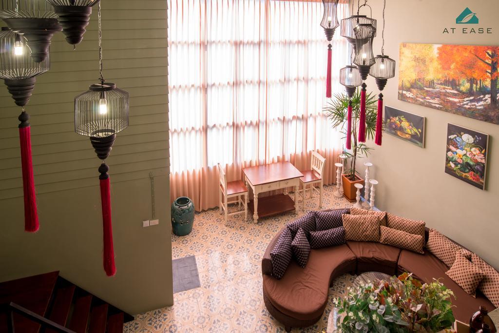 At Ease Bijou Hotel Чиангмай Стая снимка