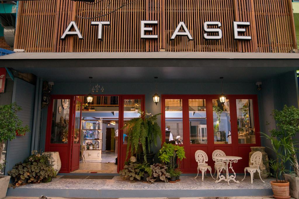 At Ease Bijou Hotel Чиангмай Екстериор снимка
